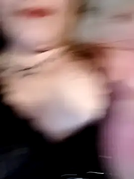 SWEETLUNA077 online show from April 13, 2026, 10:54 am