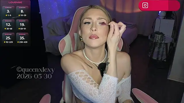 queenxlexy online show from May 30, 2026, 7:11 pm
