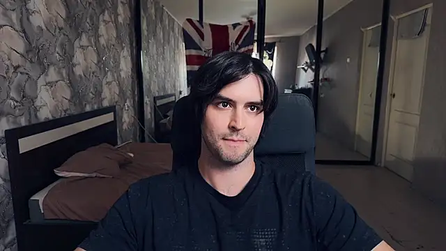 Snapshot of keanu_reevez chatting on October 3, 2025, 1:08 pm keanu reevez online show from October 3, 2025, 1:08 pm