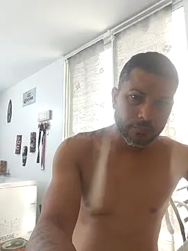 tropikboy online show from June 19, 2026, 11:47 am