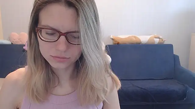 night is dark online show from April 11, 2026, 2:10 pm