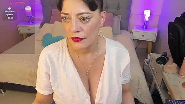  Abril W online show from February 21, 2025, 12:27 am