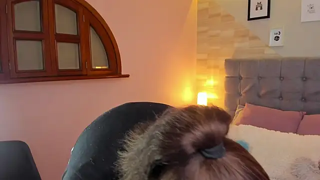  Abril W online show from January 12, 2026, 10:48 pm