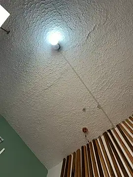 valerie lya online show from February 26, 2026, 12:37 pm