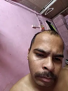 Snapshot of Vickyrajput009 chatting on November 1, 2025, 12:18 pm Vickyrajput009 online show from November 1, 2025, 12:18 pm