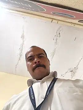 Snapshot of Vickyrajput009 chatting on June 5, 2026, 12:22 pm Vickyrajput009 online show from June 5, 2026, 12:22 pm