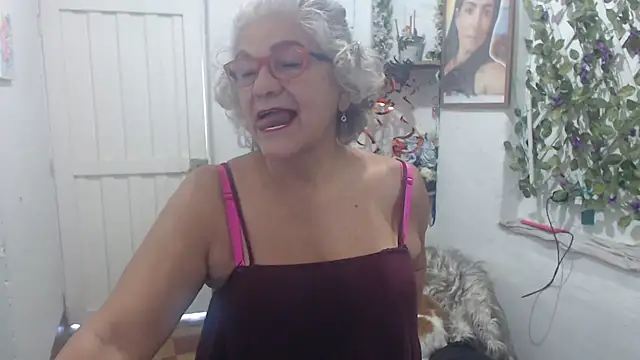 FunnyGrandma online show from October 19, 2025, 9:37 pm