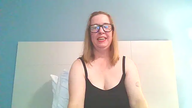 SweetandNaughty1 online show from December 3, 2024, 10:29 pm