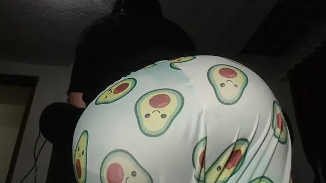 prettyangelsquirt online show from December 5, 2025, 2:36 pm