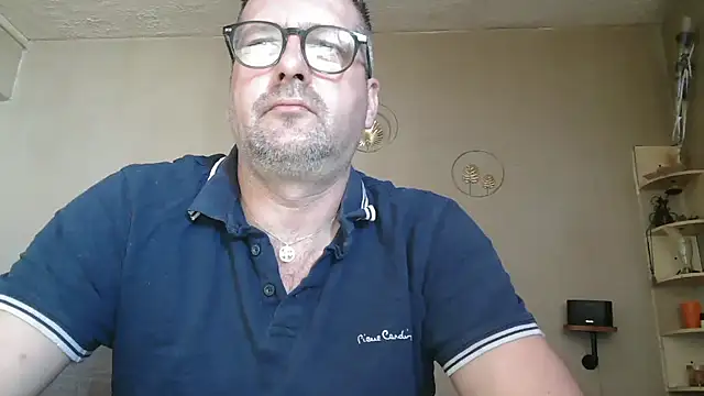 matrikes1 online show from April 6, 2026, 1:01 pm