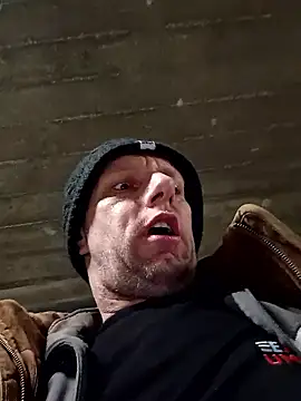 Kw8585kw online show from January 13, 2026, 8:03 pm