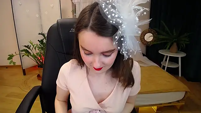 CloudGrace online show from March 11, 2025, 3:16 am