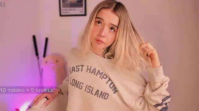  Tammara  online show from March 16, 2026, 8:46 pm