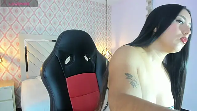 clarisKlein online show from May 23, 2026, 12:09 pm