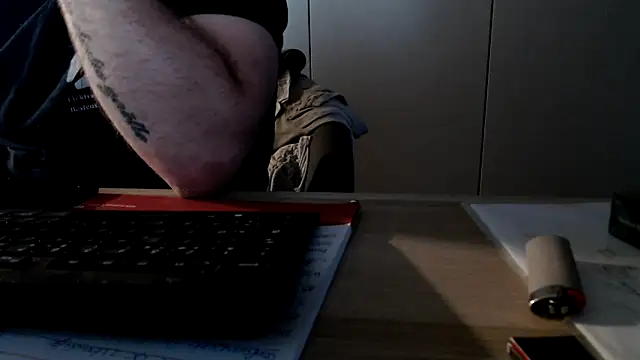 Snapshot of mrbigballs chatting on May 11, 2026, 7:33 pm mrbigballs online show from May 11, 2026, 7:33 pm