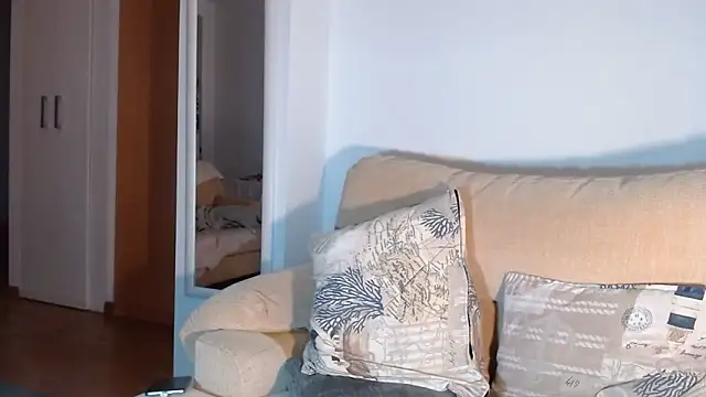 Snapshot of camil_sexx1 chatting on September 29, 2025, 9:14 am camil sexx1 online show from September 29, 2025, 9:14 am