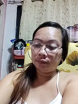 asianwet4u online show from March 6, 2025, 8:37 pm