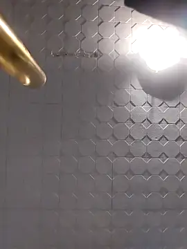 Codymc89 online show from November 6, 2025, 7:04 pm