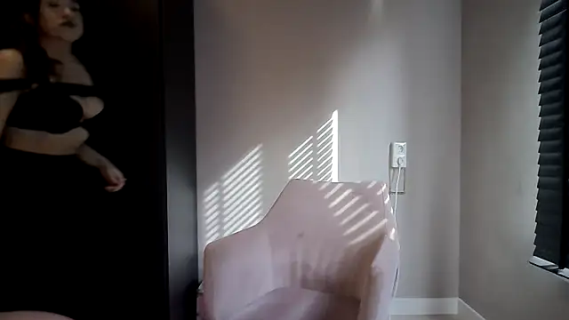 avajade online show from February 18, 2026, 11:39 am