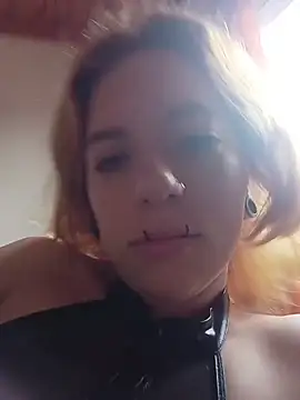 Snapshot of Rabit_Snake chatting on June 4, 2026, 1:39 pm Rabit Snake online show from June 4, 2026, 1:39 pm