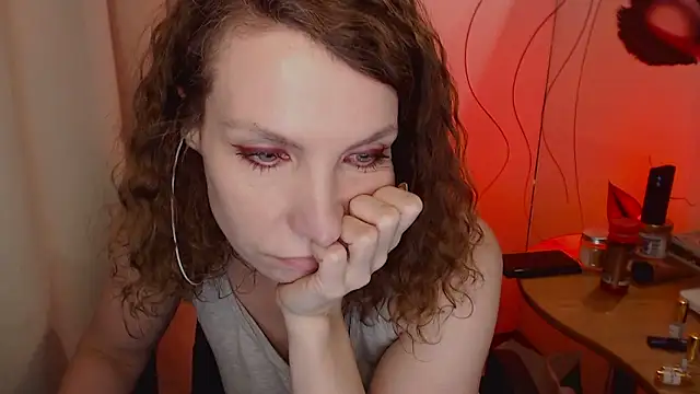 Snapshot of JohansonKatie chatting on January 20, 2025, 3:50 pm JohansonKatie online show from January 20, 2025, 3:50 pm