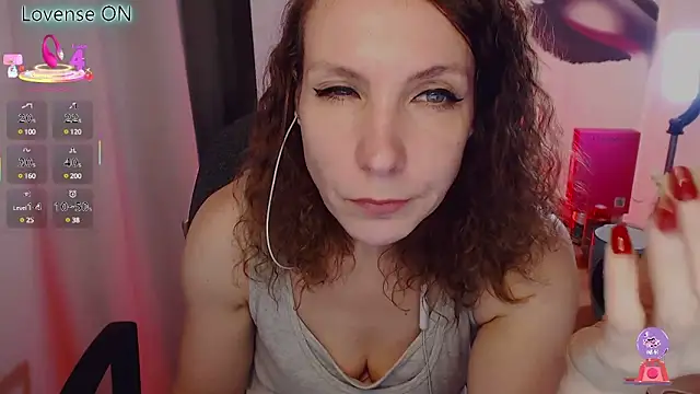 Snapshot of JohansonKatie chatting on March 22, 2025, 12:25 pm JohansonKatie online show from March 22, 2025, 12:25 pm