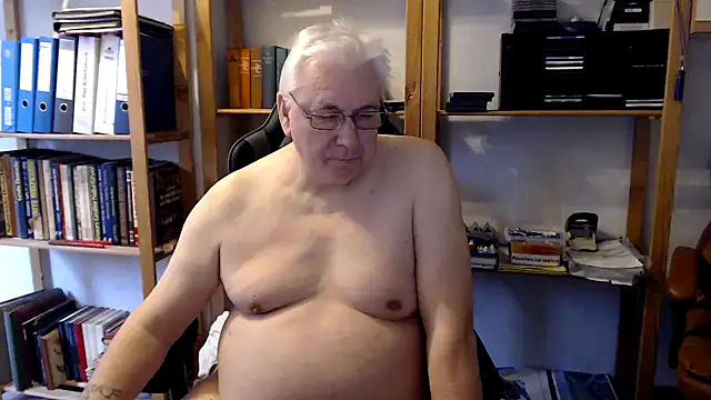 SchwanzhureXXL online show from January 27, 2025, 9:13 am