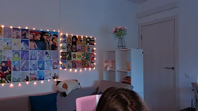 MilenaSaint online show from February 3, 2025, 9:41 am