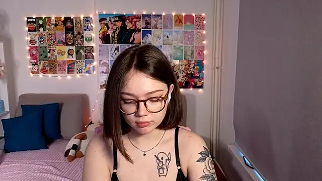 MilenaSaint online show from March 1, 2025, 6:35 am