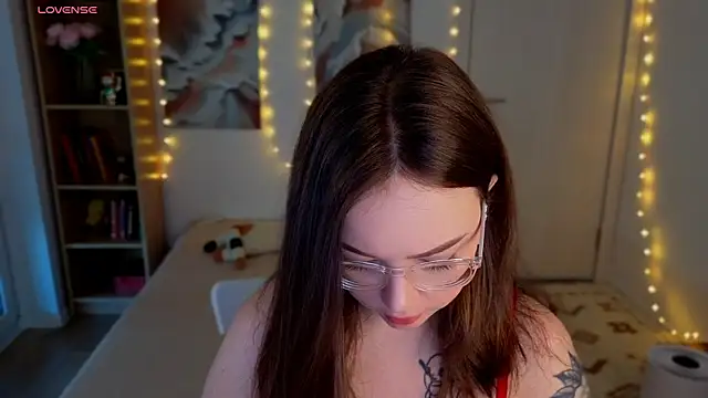 MilenaSaint online show from July 15, 2026, 3:56 am