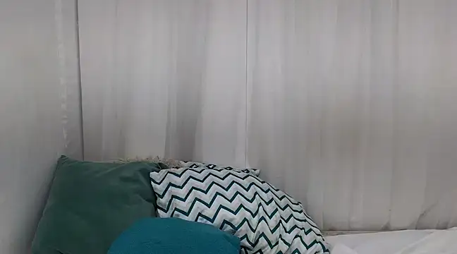 ninaa fox online show from March 20, 2025, 6:42 pm