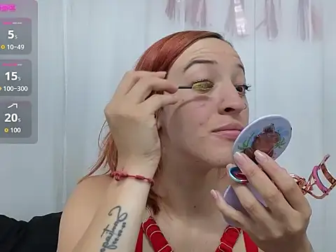 ninaa fox online show from October 6, 2025, 5:10 pm