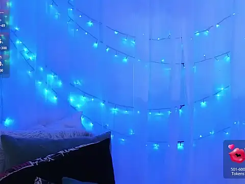 Snapshot of ninaa_fox chatting on February 7, 2026, 2:21 pm ninaa fox online show from February 7, 2026, 2:21 pm