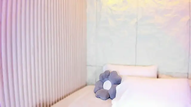 Snapshot of naughty_flower18 chatting on June 26, 2026, 7:07 pm naughty flower18 online show from June 26, 2026, 7:07 pm