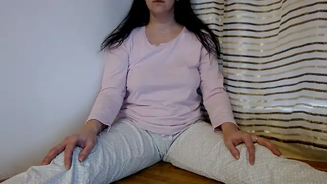 Snapshot of SofiaLenis chatting on March 7, 2026, 1:52 pm SofiaLenis online show from March 7, 2026, 1:52 pm