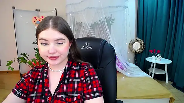 NicoleFoxery online show from February 22, 2025, 6:39 am