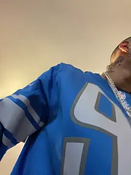 Snapshot of Prettyboiflaco chatting on December 8, 2024, 9:41 pm Prettyboiflaco online show from December 8, 2024, 9:41 pm