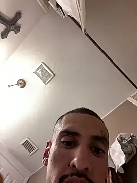 Snapshot of Prettyboiflaco chatting on February 10, 2025, 12:08 pm Prettyboiflaco online show from February 10, 2025, 12:08 pm