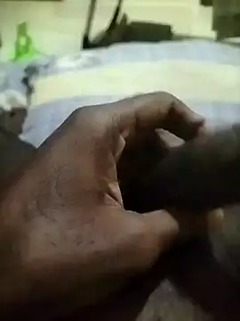 naxusxh online show from October 14, 2025, 12:50 pm