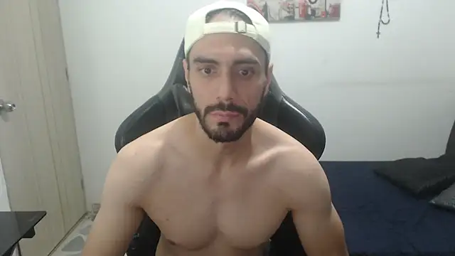 samuelgarcia  online show from September 22, 2025, 10:28 am