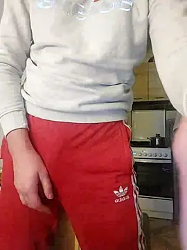 MlodyDres online show from December 1, 2025, 4:45 pm