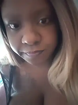 Snapshot of 6lue6a6y69 chatting on April 10, 2026, 1:27 pm 6lue6a6y69 online show from April 10, 2026, 1:27 pm