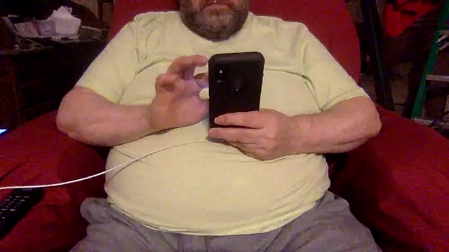 Snapshot of Drwhocares chatting on May 9, 2026, 6:02 pm Drwhocares online show from May 9, 2026, 6:02 pm