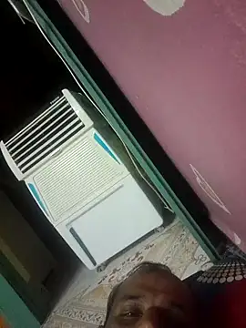 tz143143 online show from March 14, 2025, 7:55 pm