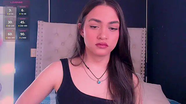 Snapshot of valen_thompson chatting on December 30, 2024, 12:11 am valen thompson online show from December 30, 2024, 12:11 am