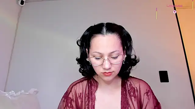 Snapshot of Anyi_1 chatting on July 17, 2026, 2:51 am Anyi 1 online show from July 17, 2026, 2:51 am