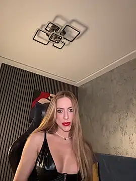Snapshot of RockQueen_A chatting on March 9, 2026, 5:11 am RockQueen A online show from March 9, 2026, 5:11 am