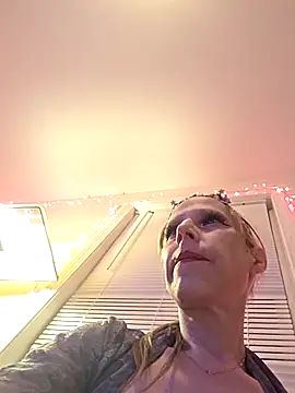 AngelMagick online show from February 24, 2026, 11:25 pm