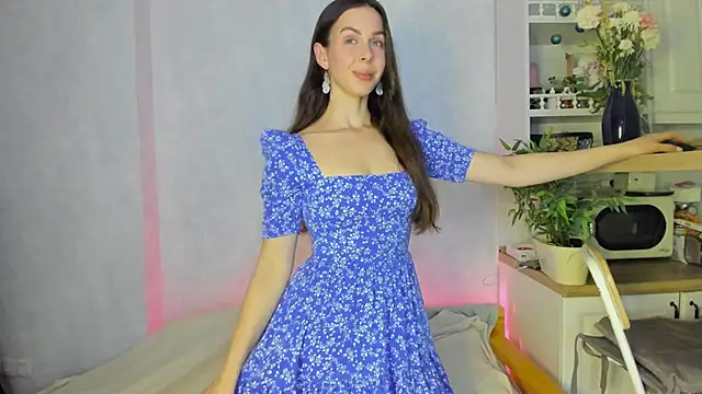 Snapshot of Teresa_Hardly chatting on November 16, 2025, 8:25 pm Teresa Hardly online show from November 16, 2025, 8:25 pm