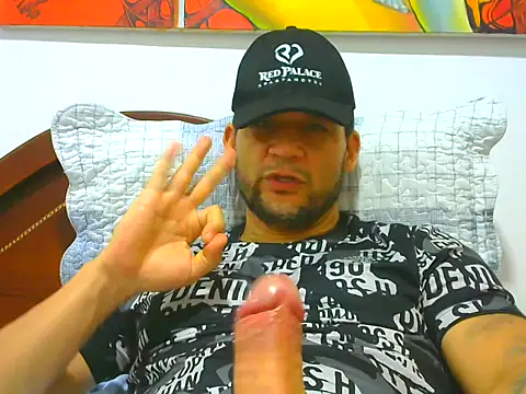 altenori112 online show from April 10, 2026, 11:42 pm